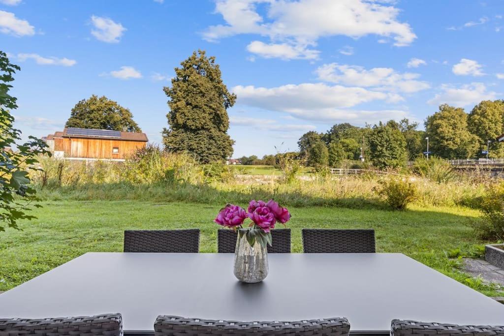 3 Zimmer Eg Wohnung Direkt Am Kurpark Bad Aibling Exterior foto